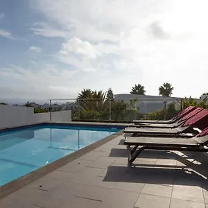 https://hoopoe-villas-lanzarote.in-canary-islands.com